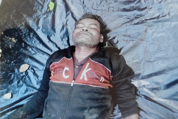 Jamshedpur: सुबह नाले के किनारे मिला मजदूर का शव, मुसाबनी में हड़कंप