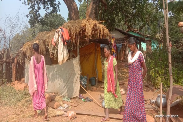 Chaibasa: नोवामुंडी में वृद्ध दंपति की गला रेतकर निर्मम हत्या, गांव में दहशत