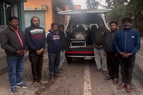 Jamshedpur : विधायक संजीव सरदार ने गरीब परिवार का टीएमएच बकाया बिल माफ करा शव कराया मुक्त