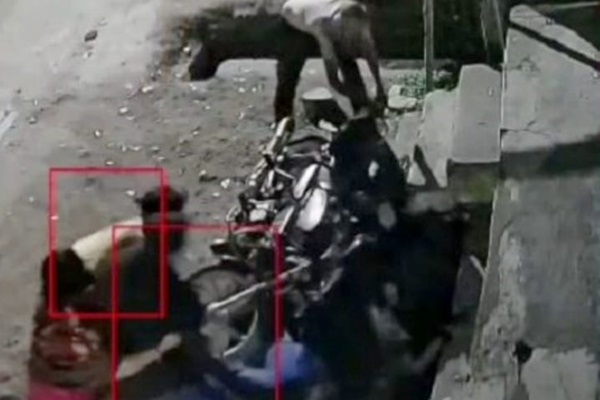 Jamshedpur : पड़ोसियों पर मारपीट और जातिसूचक गाली देने का आरोप, पीड़ित ने गोलमुरी थाने में की शिकायत