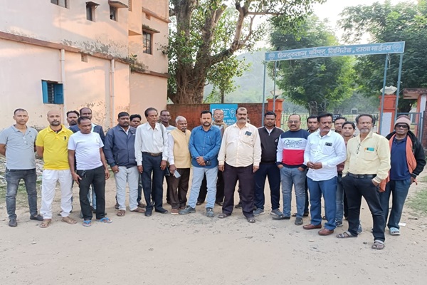 Jadugoda : हिंदुस्तान कॉपर लिमिटेड में भूतपूर्व कर्मचारियों की नाराज़गी, 8 दिसंबर से गेट जाम की चेतावनी