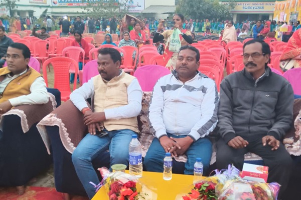 Ghatsila : कस्तूरबा गांधी बालिका विद्यालय में शिक्षा, संवाद और सतर्कता का प्रेरक संगम