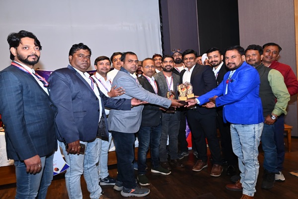 Jamshedpur : कोल्हान टीम ने एकदिवसीय मानवाधिकार विधिक जागरूकता कार्यक्रम का आयोजन