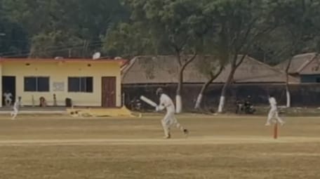 Bahragora: विजय वोस मेमोरियल क्रिकेट, पटमदा ने गुड़ाबांदा को 8 विकेट से हराया