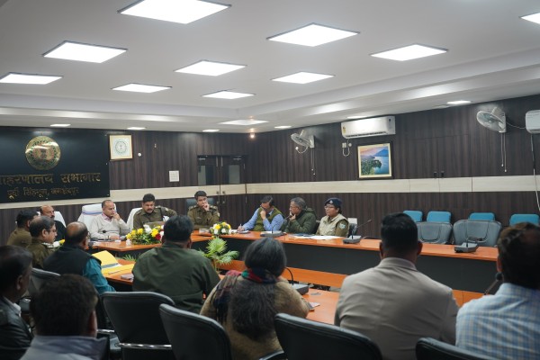 Jamshedpur: स्कूल-कॉलेज के आसपास नशा बेचने वालों पर सख्ती, पूरे नेटवर्क पर कार्रवाई के निर्देश