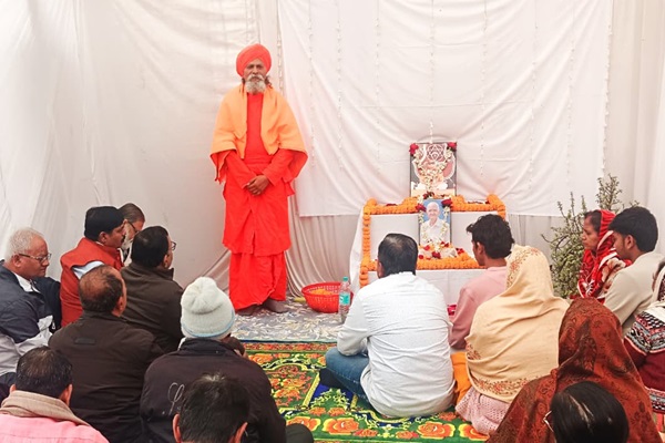 Jamshedpur : वैदिक मंत्रोच्चार के साथ बिना श्राद्ध भोज के संपन्न हुआ रामप्रताप जी का श्राद्ध कर्म