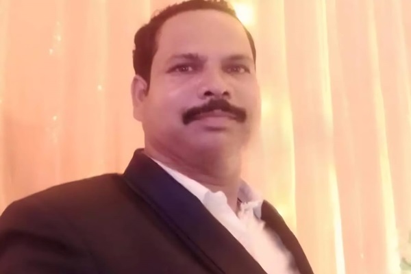 Seraikela : सरायकेला में बैंक कर्मचारी ने पंखे से फंदा लगाकर की आत्महत्या, इलाके में शोक की लहर