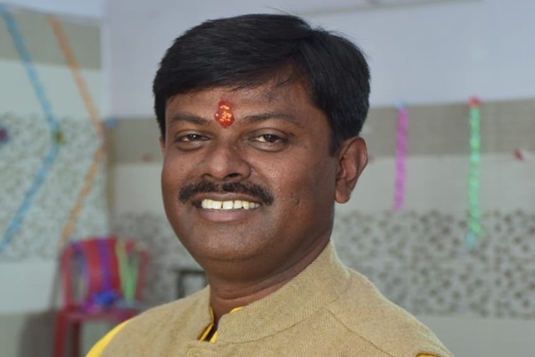 Jamshedpur : मानगो व जुगसलाई नगर निकाय चुनाव रघुवर सरकार की पहल का परिणाम – दिनेश कुमार