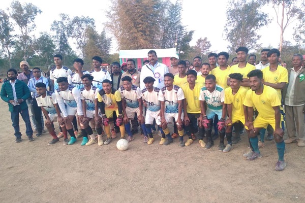 Gua : नेहरू युथ क्लब सोसोपी दो दिवसीय फुटबॉल टूर्नामेंट का भव्य समापन