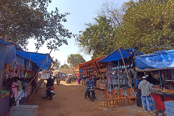 Baharagoda : बहरागोड़ा में मकर संक्रांति पर ऐतिहासिक हावड़ा हाट का भव्य शुभारंभ