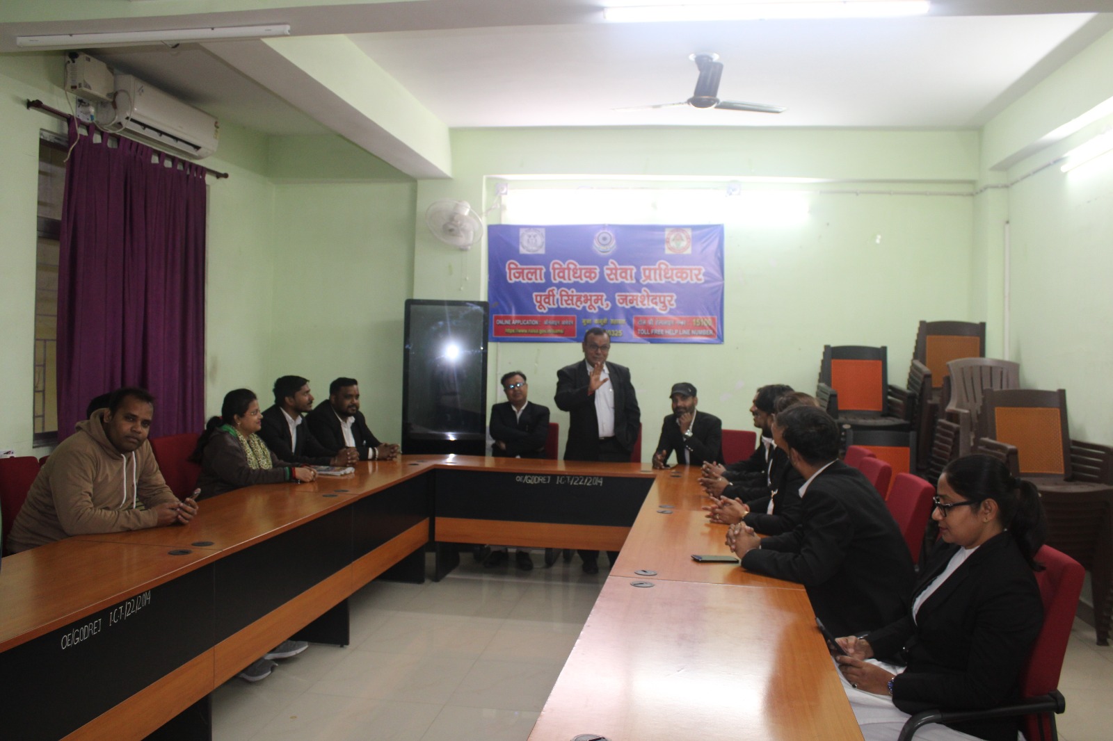 Jamshedpur : जरूरतमंद कैदी को कानूनी सहायता दिलाने में तत्परता दिखाएं एलएडीसी : विदेश सिन्हा