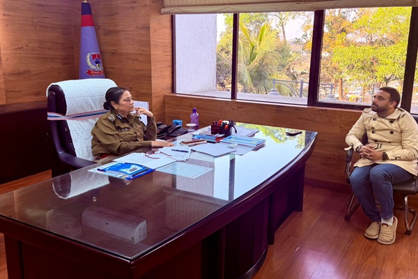 Jamshedpur : कुणाल षाड़ंगी ने डीजीपी से की मुलाकात, केरव गांधी अपहरण मामले पर की चर्चा