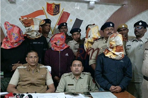 Jhargram : फोनपे भुगतान से खुली झाड़ग्राम लूट की गुत्थी, सात दिन में पांच आरोपी गिरफ्तार