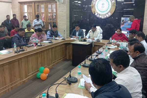 Ramgarh : रामगढ़ नगर पालिका (आम) निर्वाचन 2026: उपायुक्त ने प्रेस वार्ता में साझा की महत्वपूर्ण जानकारी