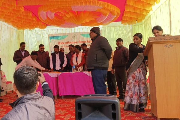 Baharagoda : बहरागोड़ा व केसरदा प्लस टू विद्यालयों में पीटीएम संपन्न, समीर मोहंती हुए शामिल