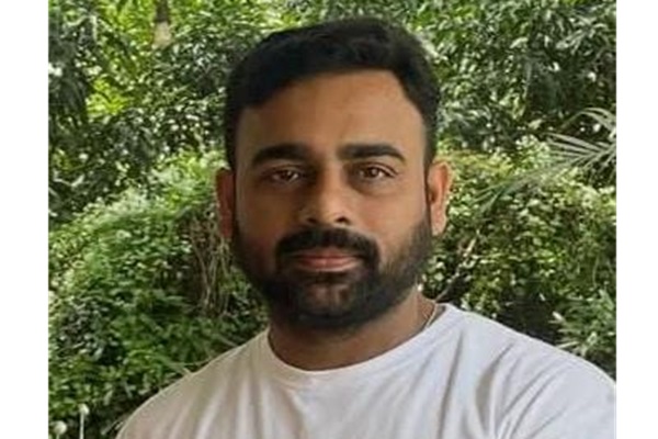 Jamshedpur : आजसू में संगठन विस्तार : आकाश सिन्हा बने जिला संयोजक, मंटू शुक्ला को नगर संयोजक नियुक्त