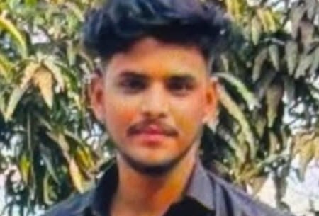 Jamshedpur : बिरसानगर में युवक पर चापड से हमला, शराब पीने के दौरान विवाद ने लिया हिंसक रूप