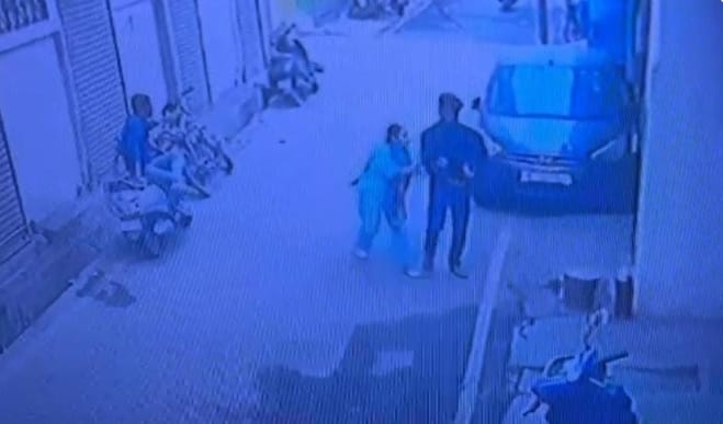 Jamshedpur : जुगसलाई में कथित छेड़खानी की घटना को लेकर दो पक्षों में मारपीट, तनाव के बाद पुलिस बल किया गया तैनात