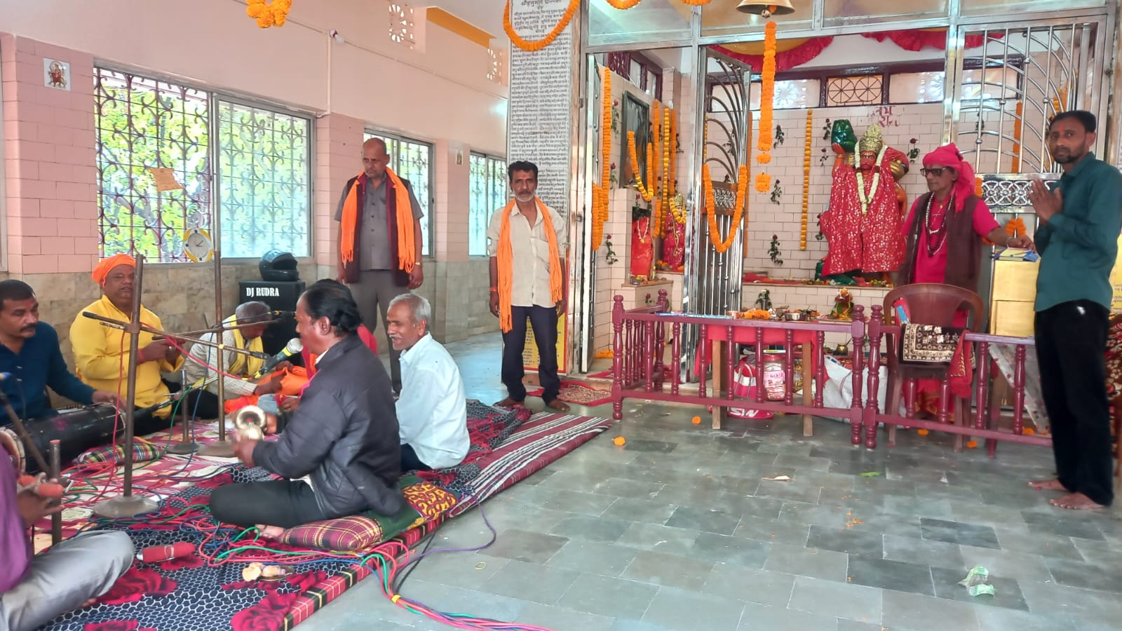 Jamshedpur : श्री राम हनुमान मंदिर वन वाटिका में 24 पहर का अखंड रामायण पाठ का आयोजन , 01 मार्च को महाभंडारा