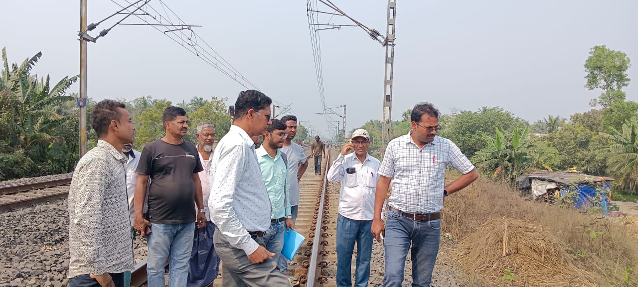 Kharagpur :पूर्व मेदिनीपुर जिले के पाँशकुड़ा–हल्दिया–दीघा रेलखंड पर प्रस्तावित नीलकुंठिया समेत तीन हॉल्ट स्टेशन के निर्माण की हरी झंडी 