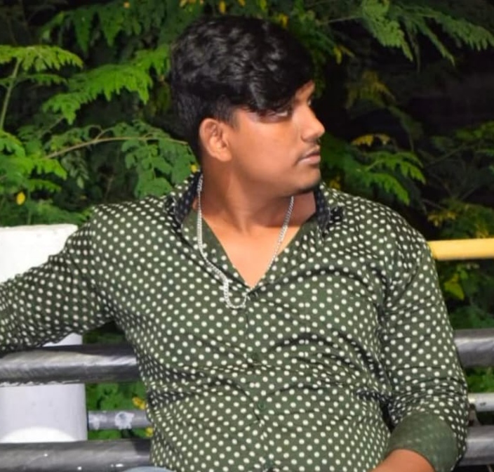 Jamshedpur : सिदगोड़ा में कर्ज से परेशान युवक ने फांसी लगाकर आत्महत्या की