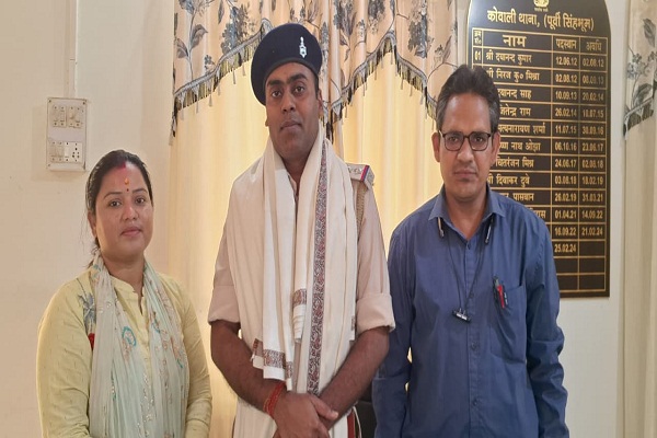 Potka : कोवाली थाना प्रभारी धनंजय पासवान के कार्यकाल की सराहना, कई संगठनों ने किया सम्मानित