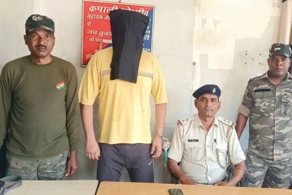 Jamshedpur : कपाली के रागीब हत्याकांड का मुख्य आरोपी तारिक गिरफ्तार