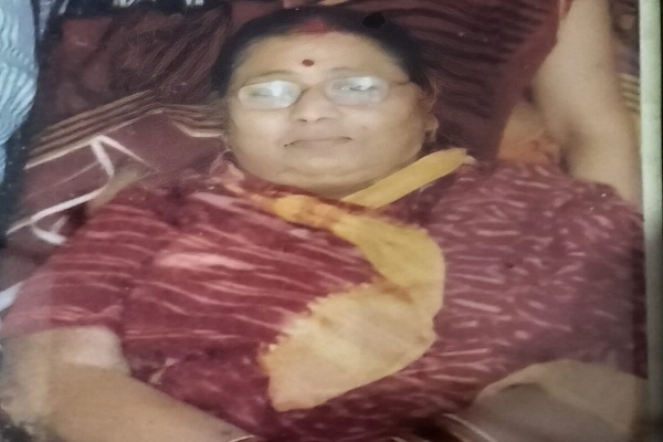 Adityapur : सत्पथी होटल की मालकिन शान्तिलता सत्पथी का निधन, आदित्यपुर में शोक की लहर