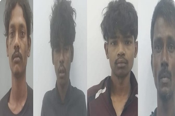 Jamshedpur : TATA STEEL में चोरी करते रंगे हाथ चार धराए, किया गया पुलिस के हवाले,चोरी का सामान बरामद