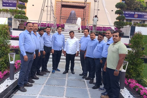 Jamshedpur : टाटा मोटर्स वर्कर्स यूनियन का विशाल रक्तदान शिविर THIRD MARCH को, तैयारियां पूरी, टाटा साहब की प्रतिमा का होगा अनावरण, दस हजार दीप जलाकर श्रद्धांजलि देने की अनूठी पहल 