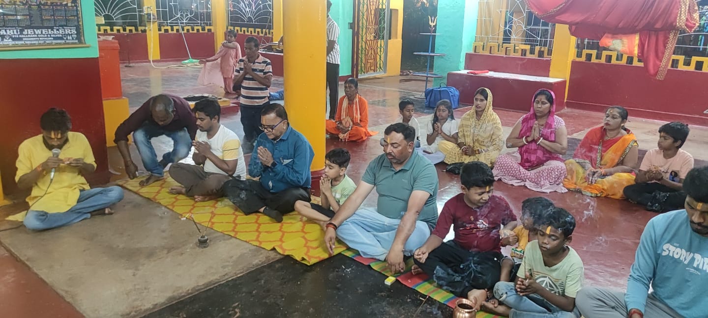 Gua : महावीर जयंती पर रामनगर के राम मंदिर में गूंजा हनुमान चालीसा पाठ