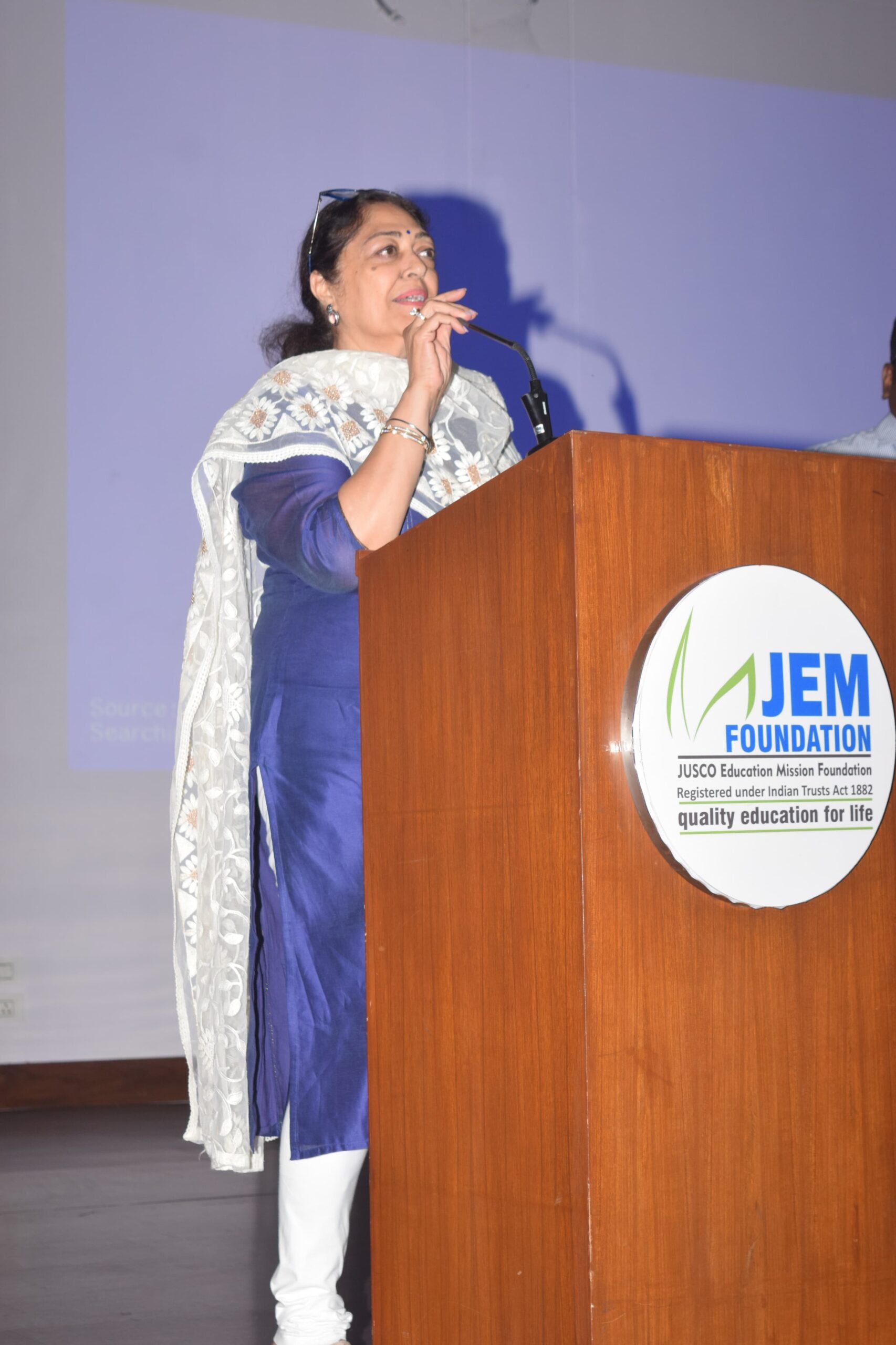 Jamshedpur : “AI को समझना” विषय पर सेमिनार का आयोजन, JEM फाउंडेशन द्वारा संचालित स्कूल-कॉलेज के 270 शिक्षकों ने लिया हिस्सा 