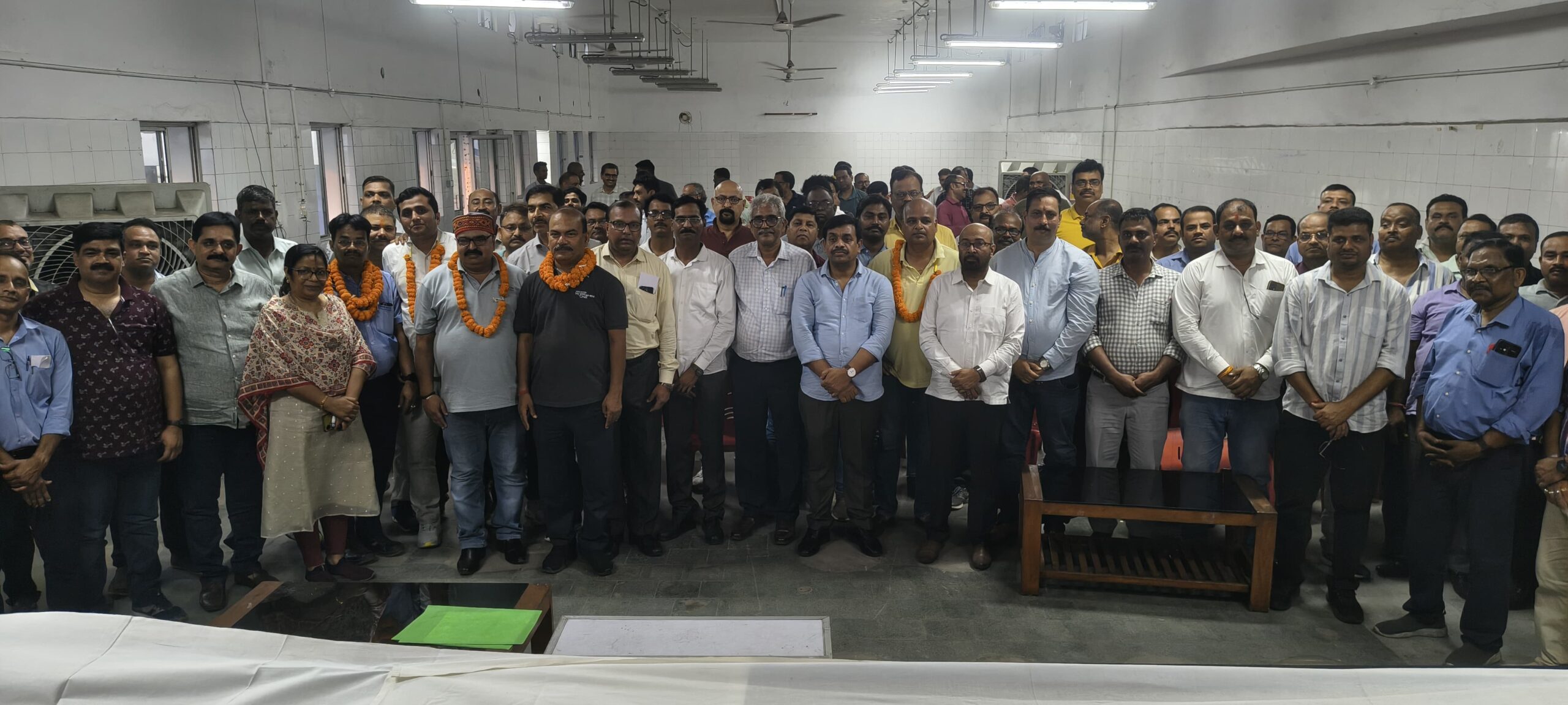 Jamshedpur : टाटा मोटर्स वर्कर्स यूनियन उपचुनाव का परिणाम घोषित, इआरसी में सुनील प्रसाद हुए विजयी , विनोद उपाध्याय उपाध्यक्ष व संजीव रंजन सहायक सचिव मनोनीत