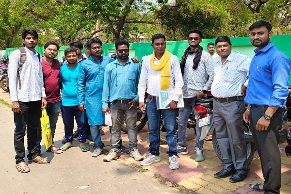 Jhargram : झाड़ग्राम विधानसभा से निर्दलीय उम्मीदवार अशोक महतो को बंगीय कैवर्त-महिष्य एक्य मंच ने दिया समर्थन, प्रत्याशी ने जताया आभार