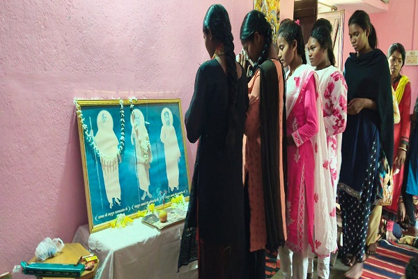 Muri : सिल्ली में विहंगम योग संत समाज की ओर से सत्संग का आयोजन