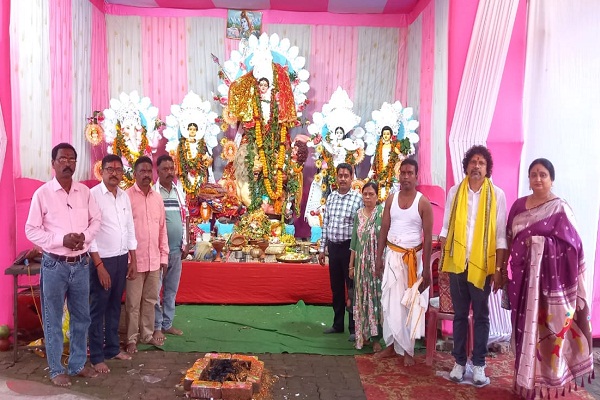 Potrka  :पोटका स्थित महामाया आश्रम से नौ कुंडीय गायत्री महायज्ञ का हुआ अनुष्ठान, निकासी गई भव्य कलश यात्रा