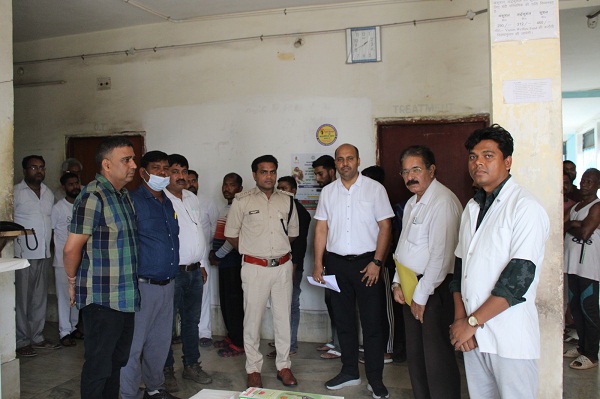 Jamshedpur : हाई कोर्ट के आदेश पर डालसा सचिव एवं सिविल सर्जन ने संयुक्त रूप से किया कारागार का निरीक्षण