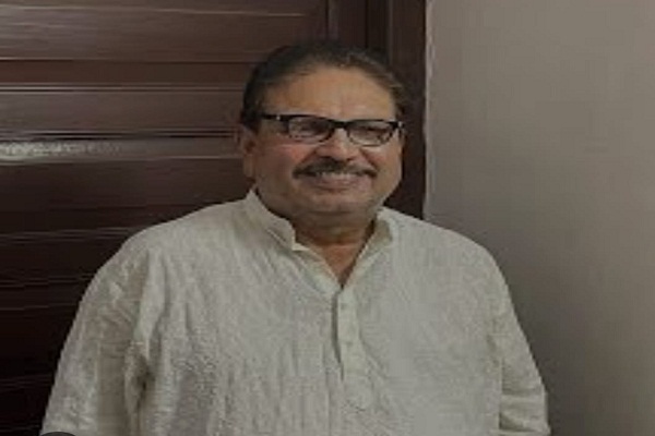 Bahragora : कोल्हान विवि के निर्णयों का स्वागत, पर शिक्षकों की कमी पर पूर्व मंत्री डॉ. दिनेश कुमार षड़ंगी ने दी तालाबंदी की चेतावनी