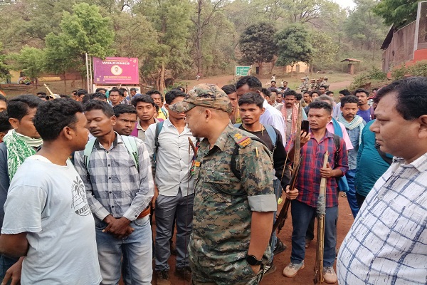 Gua : चक्का जाम के बाद वार्ता को आगे आया सेल प्रबंधन, 5 मई को वार्ता की तारीख मुकर्रर, आंदोलन खत्म