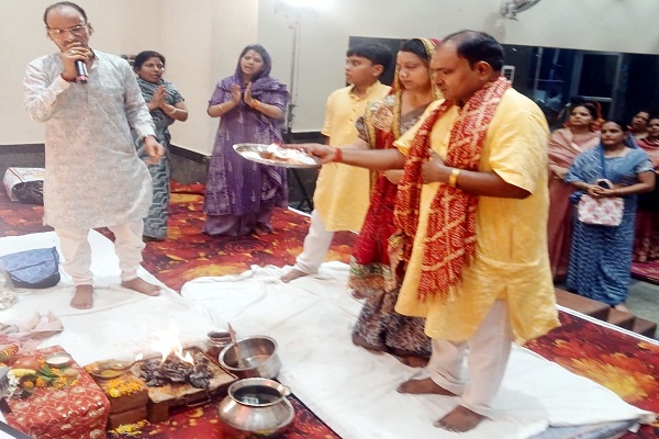 Jamshedpur : जुगसलाई शिव मंदिर में महासर माता का 44वां मासिक कीर्तन आयोजित