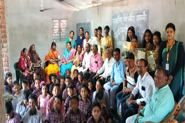 Bahragora : संस्कार ही जीवन की असली पूंजी है, इसे हमेशा संजोकर रखें : मनोज कुमार गिरी