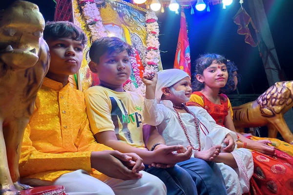 Jadugora : जादूगोड़ा में निकली साईं बाबा की पालकी शोभा यात्रा, झूमे लोग