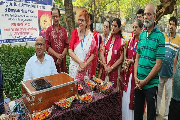 Jamshedpur : अंबेडकर जयंती पर बोले विधायक सरयू राय, आज जो भी लोग सत्ता में हैं, उनकी नियत सही रहेगी तो संविधान सही काम करेगा