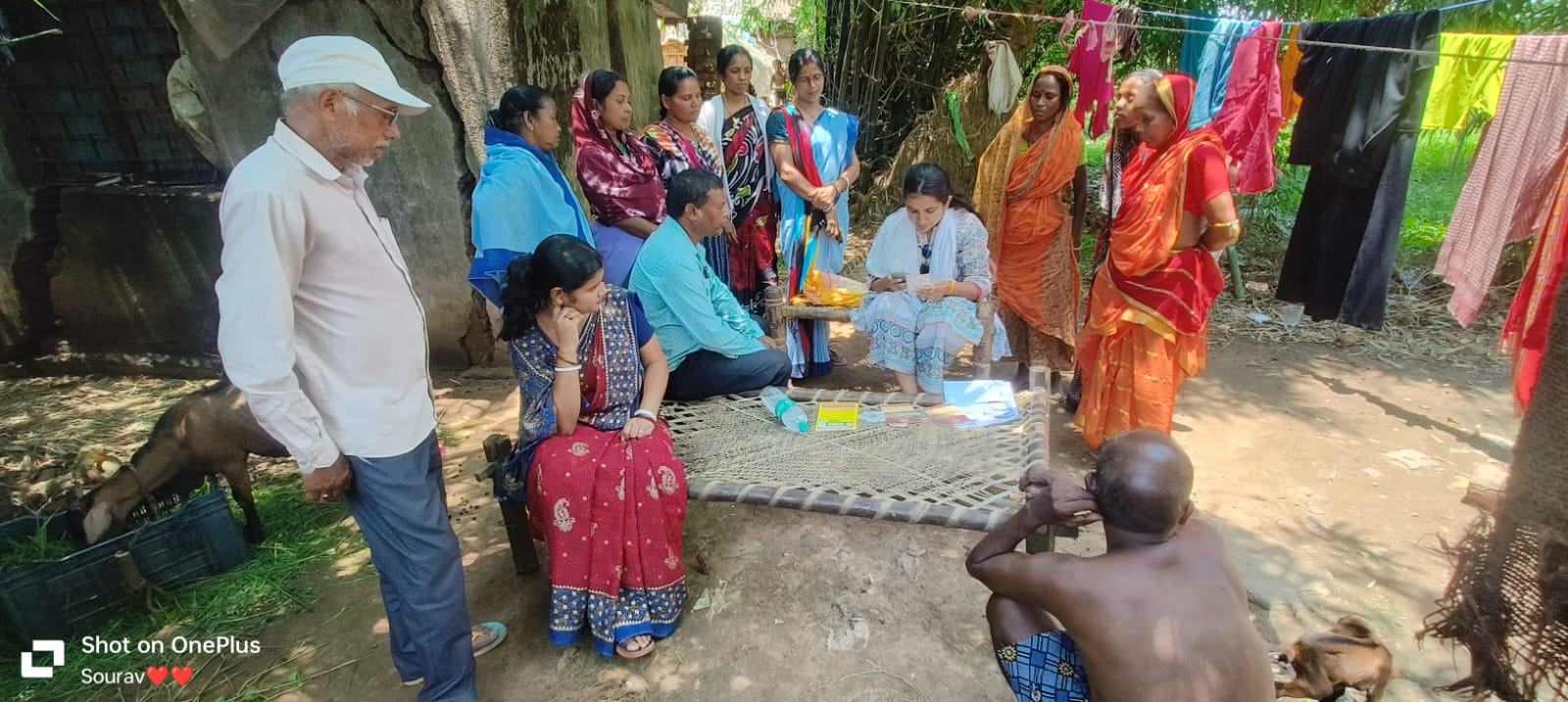 Bahragora : सबर-बिरहोरों को मुख्यधारा से जोड़ने के लिए जिला प्रशासन की विशेष पहल