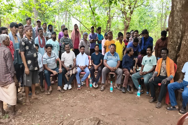 Gua : बड़ाजामदा फुटबॉल मैदान में जमीनी विवाद को लेकर दो पक्षों के बीच तनाव, थाना पहुंचा मामला 