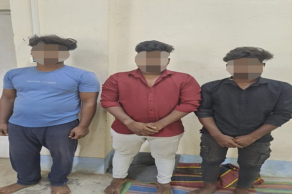 Jhargram : गोपीबल्लभपुर अस्पताल के सामने हुई फायरिंग का 9 घंटे के भीतर खुलासा, तीन आरोपी गिरफ्तार, देसी कट्टा और तीन जिंदा कारतूस बरामद 