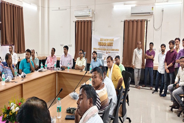 Kharagpur : खड़गपुर में वेंडर मीट का आयोजन, SER से जुड़े 60 विक्रेताओॆ ने लिया हिस्सा