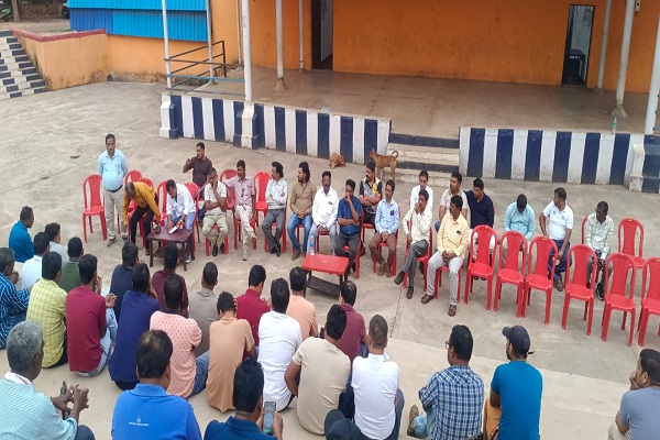 Gua : बायोमेट्रिक हाजिरी लागू करने के विरोध में संयुक्त मोर्चा की हुंकार, कहा– नियमों की अनदेखी हुई तो होगा उग्र आंदोलन