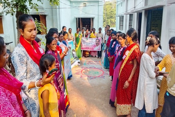 Gua : अंतरराष्ट्रीय माहवारी अभियान: “चुप्पी तोड़ो, स्वस्थ रहो” के तहत जागरूकता रैली आयोजित