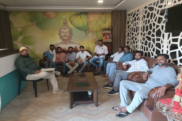 Gua : धुबिल माइंस के ठेकेदार के खिलाफ वाहन मालिकों ने खोला मोर्चा, आंदोलन की दी चेतावनी